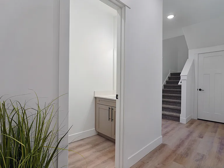Valo At Bellin Townhomes — Photo 24