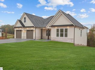 200 Eagles Crst, Marietta, SC 29661
