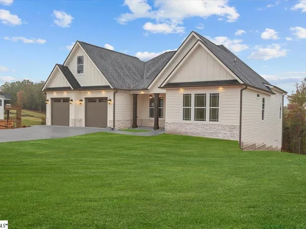 200 Eagles Crst, Marietta, SC 29661