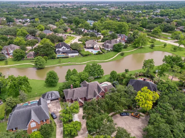 14 Tredington St, Sugar Land, TX 77479