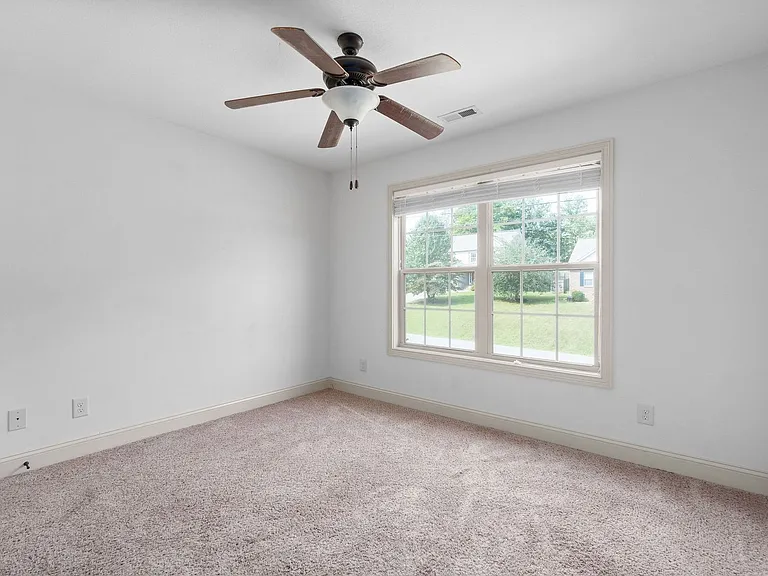 1845 Deerstand Dr — Photo 27