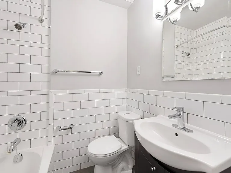 166 Wilson Ave — Photo 5