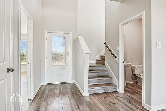 1040 Wheatfield Ln — Photo 25