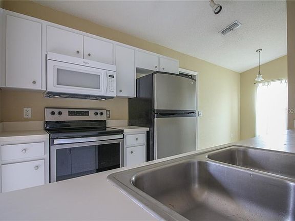 4th image of 1367 Laurel Glen Dr