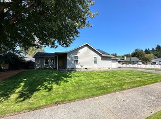 2012 NE 152nd St, Vancouver, WA