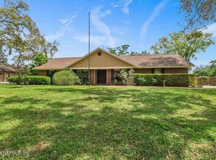 305 Edinburgh Ln, Orange Park, FL 32073