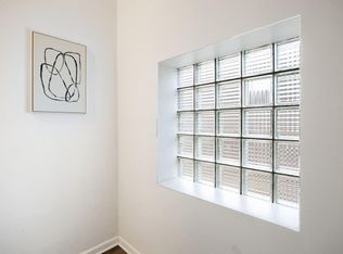 1029 N University St APT 2B, Peoria, IL