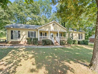 2433 Hidden Ln, Snellville, GA, 30078