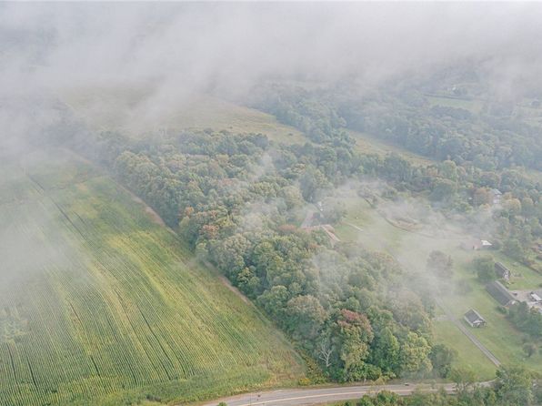 Lr 10070 Boyers Rd, Boyers, PA 16020