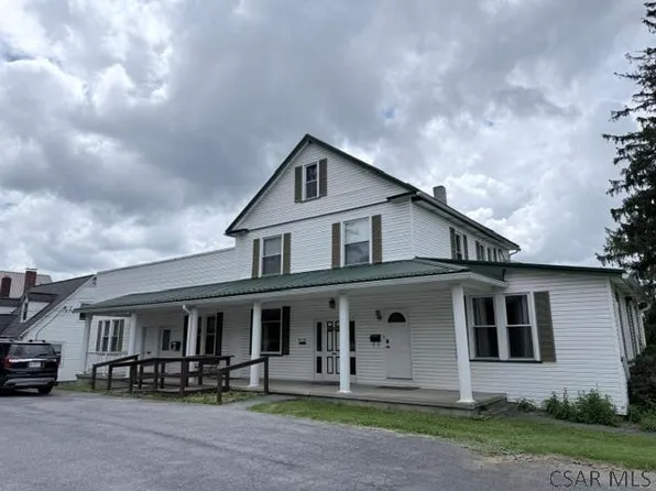 616 Lamberd Ave APT 2, Johnstown, PA 15904