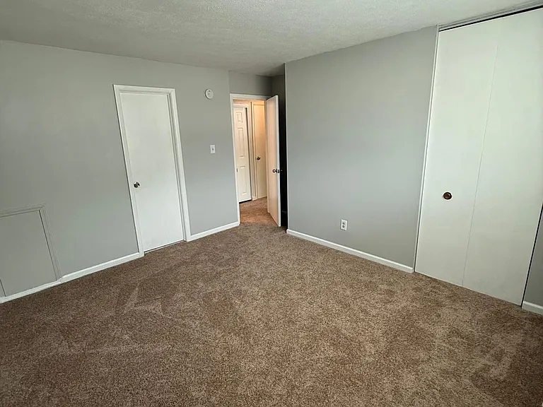 24665 Clareshire Dr #104 — Photo 19