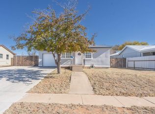 1108 NW 3rd St, Andrews, TX 79714