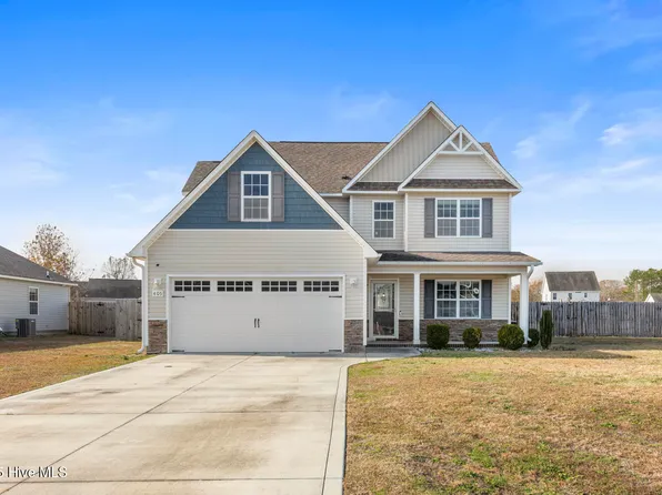 405 Duncan Drive S, Richlands, NC 28574