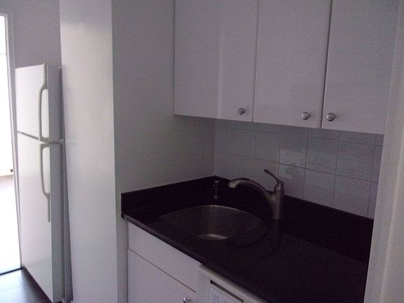 2nd image of 245 E 63rd St APT 29A