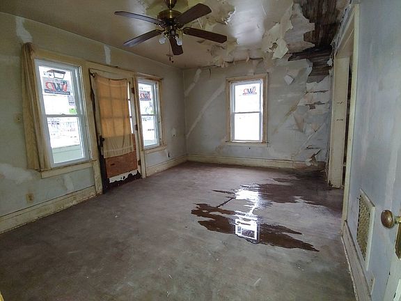 5th image of 168-70 Forest Ave