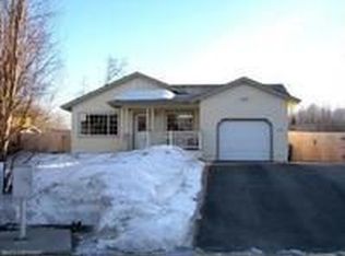 315 Gloria St, Palmer, AK 99645