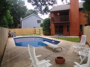 7222 Dogwood Ter #B, Pensacola, FL 32504