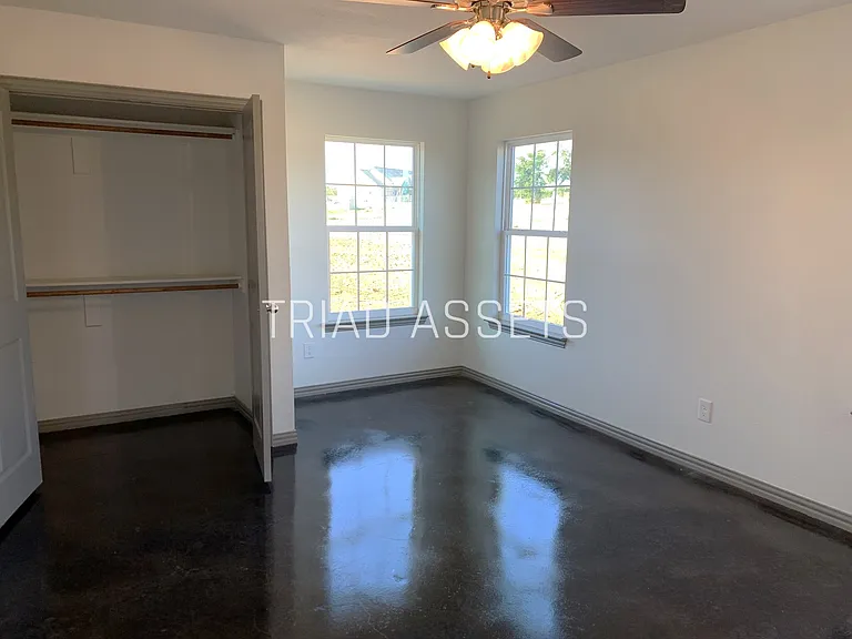 2220 J E Woody Rd — Photo 7
