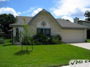 10627 Country Flower, San Antonio, TX 78240