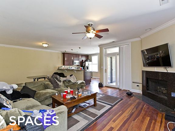5th image of 3341 N Southport Ave #3343-201