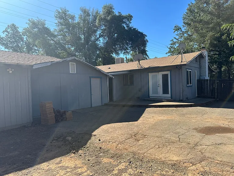 20470 Terry Ln — Photo 42