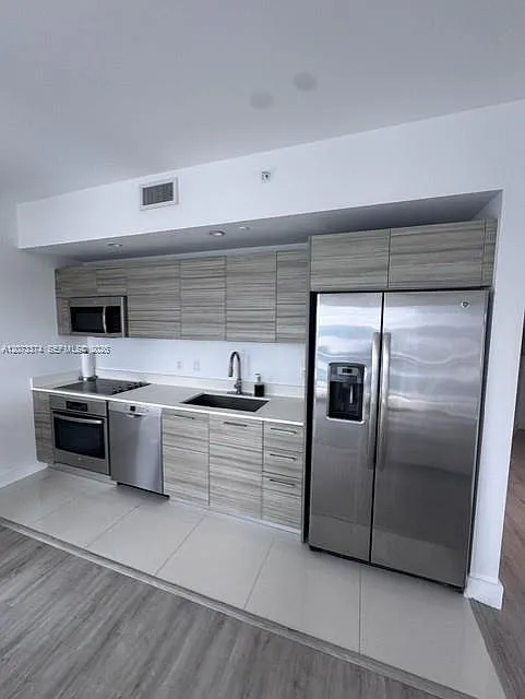 3401 Midtown Condo — Photo 3