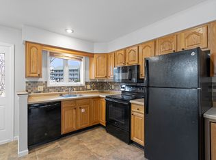 874 Xanadu Rd #2, Wisconsin Dells, WI 53965