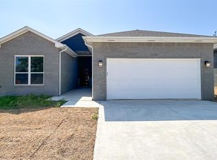 509 Remington Ave, Jones, OK 73049
