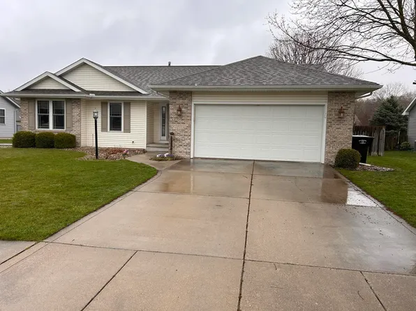 55868 Black Pheasant Dr, Osceola, IN 46561