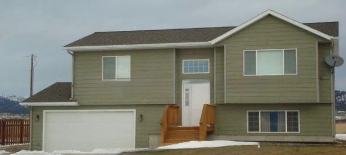 3 bed, 1632 sqft, $2,500 — Photo 1