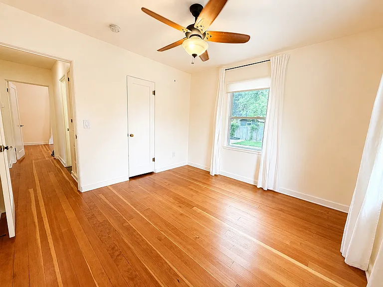 1414 S Hervey St — Photo 11