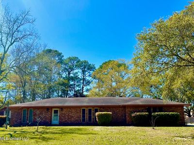 205 Saint Andrews Dr, Ocean Springs, MS, 39564