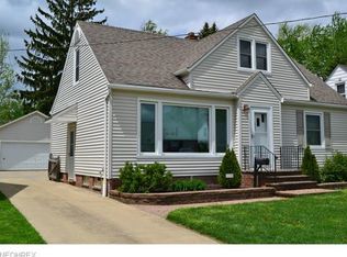 1198 W Miner Rd, Mayfield Heights, OH 44124