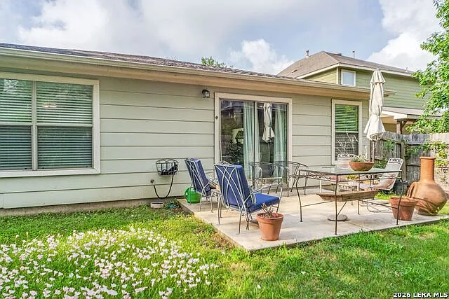124 Lilly Crk — Photo 21