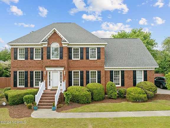 2nd image of 103 Leanne Drive