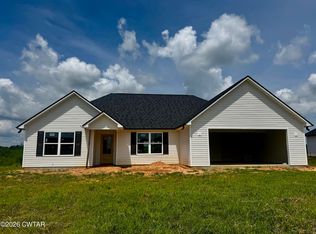 151 Garden Gate Dr, Three Way, TN 38343