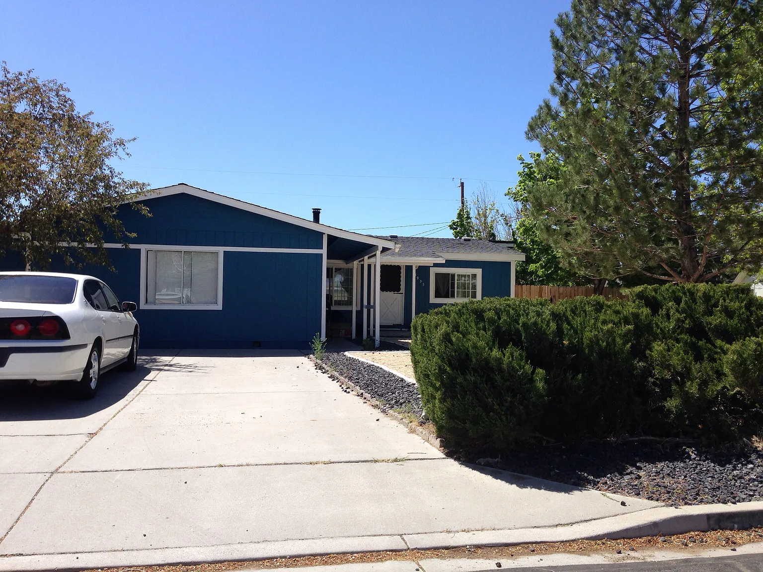 3935 Brant St photo 1