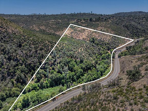 2nd image of 2065 Stagecoach Canyon Road