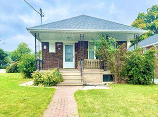 70 Beechborough Ave, Toronto, ON M6M 1Z5