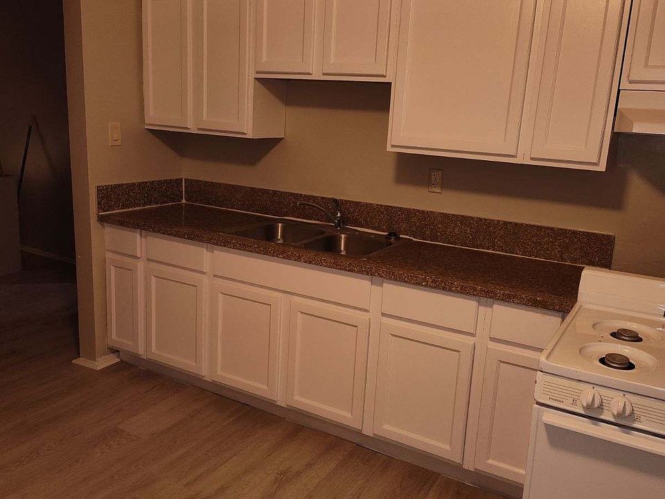 1st image of 4078 W 142nd St #F