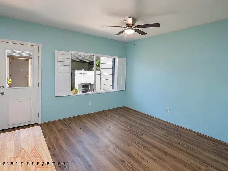 91-1082 Kaimalie St — Photo 5