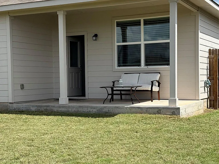 14907 Retha Pass — Photo 7