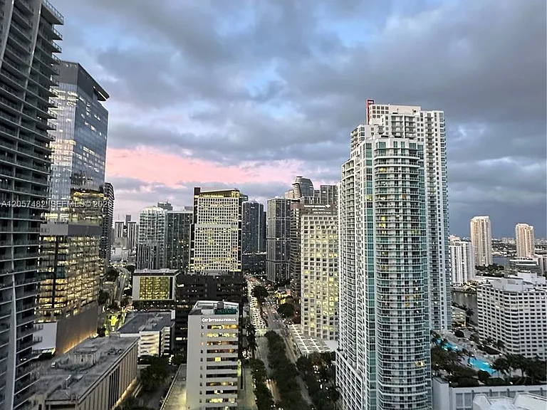 1060 E Brickell Ave #3001 — Photo 36