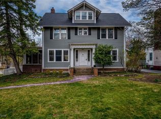2897 Coleridge Rd, Cleveland Heights, OH 44118