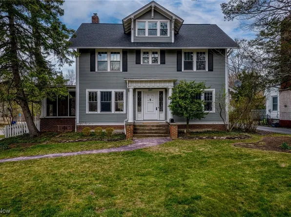 2897 Coleridge Rd, Cleveland Heights, OH 44118