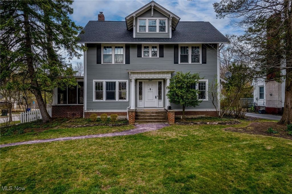 Real estate listing image