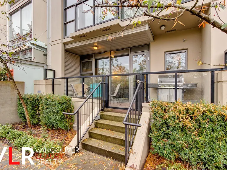 388 W 1st Ave #103 — Photo 3