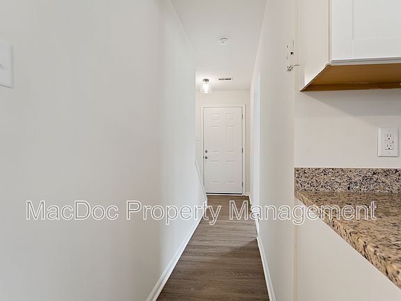 2nd image of 38 Ocala Ln