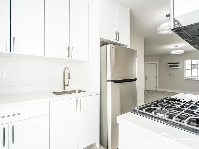 2418 Flamingo Dr #9 — Photo 23