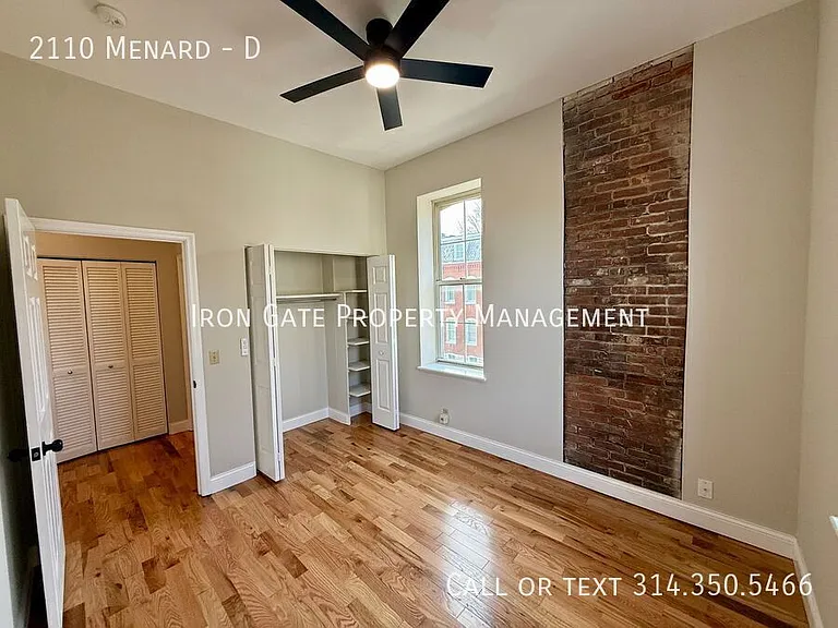 2110 Menard St #D — Photo 8